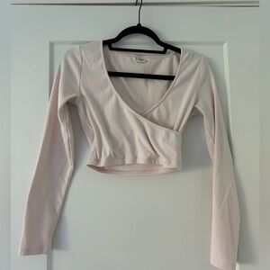 Aritzia Light Pink Wrapped shirt size small!!